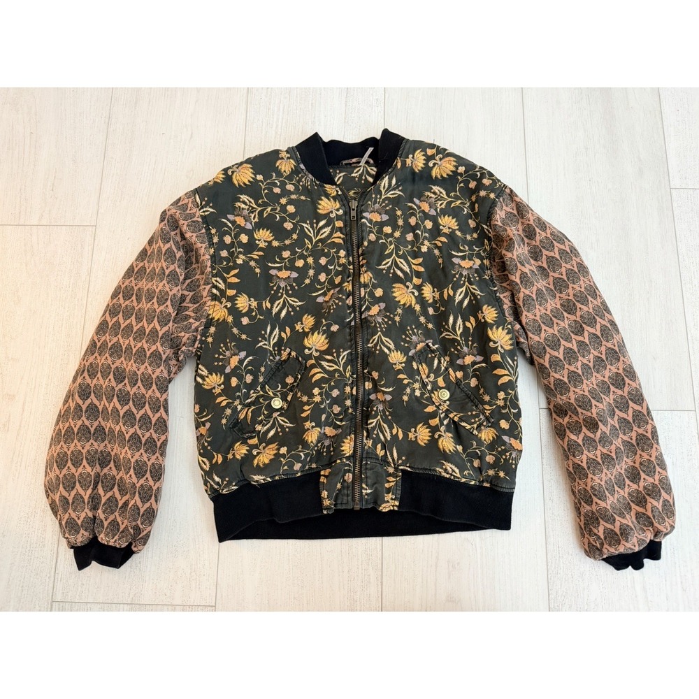 Free People Floral Bomber Jacket Sz S Black‎ / Multicolor